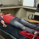 देवास : रेत माफिया ने SDOP के ड्राइवर और पुलिस पर किया हमला ।