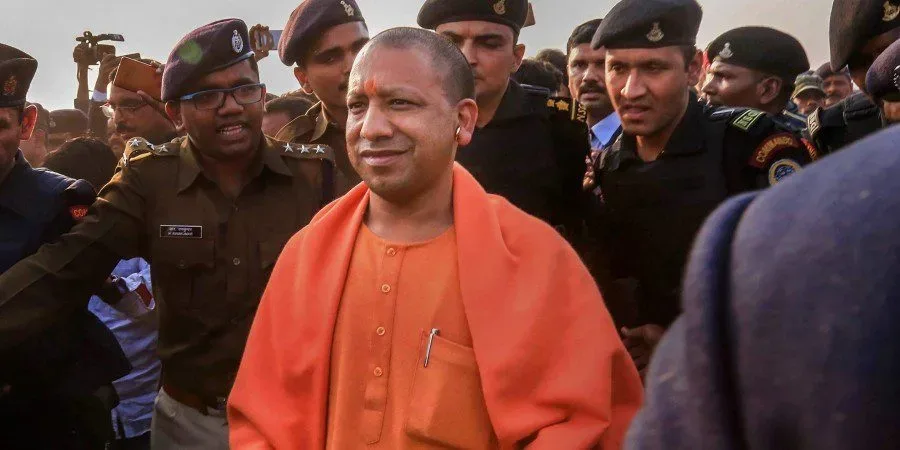 मुख्यमंत्री योगी को बम से उड़ाने की मिली धमकी, UP में 50 जगहों पर विस्फोट की चेतावनी