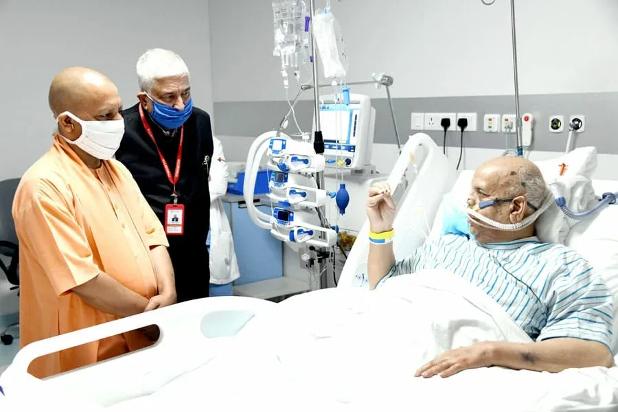 मध्यप्रदेश के राज्यपाल लाल जी टण्डन वेन्टीलेटर पर शिफ़्ट, कुछ देर पहले मुख्यमंत्री शिवराज सिंह भी निकले लखनऊ के लिए