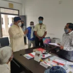 रतलाम : MP कांग्रेस द्वारा शिक्षा विभाग की अवमानना को लेकर जिलाधीश के नाम ज्ञापन दिया गया