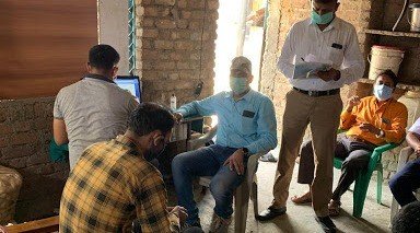 उज्जैन : पटवारी की जिद गाँव में ही लूगा रिश्वत, गांव वालों ने कहा स्वागत है