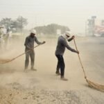 रतलाम : अनुपस्थित 68 सफाई संरक्षको को कारण बताओ नोटिस, लम्बे समय से अनुपस्थित सफाई संरक्षक होंगे बर्खास्त