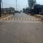 कटनी : पार्षद की मांग पर पुलिस अधिक्षक एवंं यातायात प्रभारी ने लगवाए स्पीड ब्रेकर