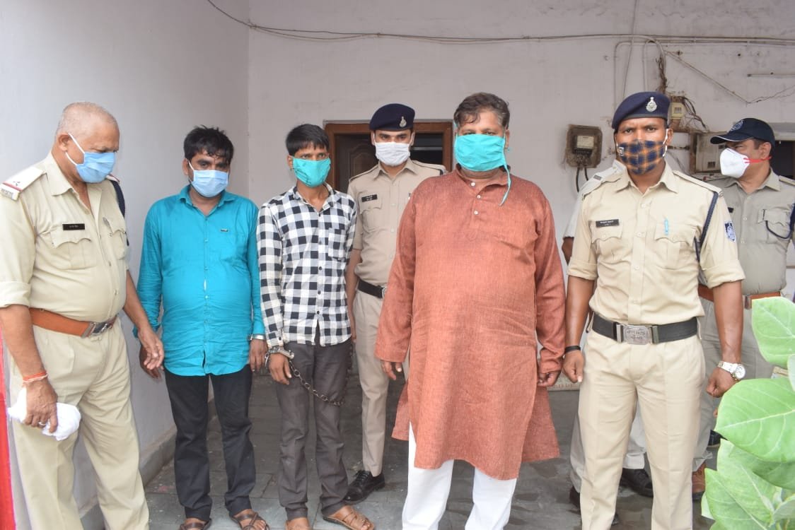 सतना : मध्यप्रदेश जिले के सतना पुलिस को मिली बड़ी कामयाबी, थाना उचेहरा पुलिस को अंधी हत्या के आरोपी को गिरफ्तार करने में मिली सफलता