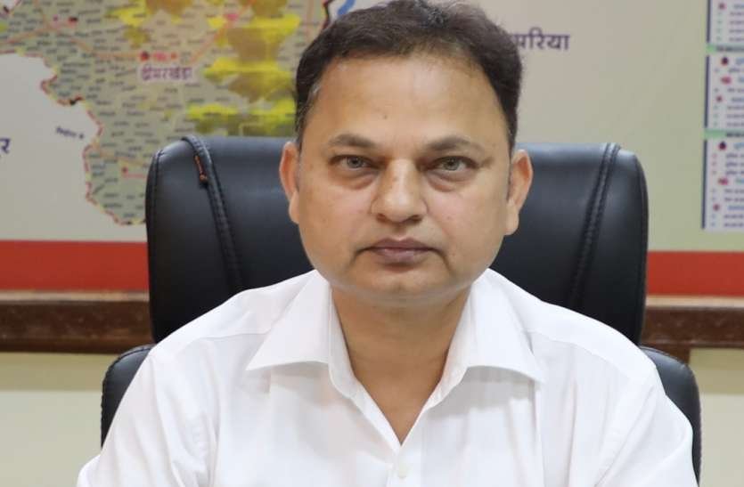 कटनी : कलेक्टर ने अंश और आशीष को सुपोषित करने लिया गोद