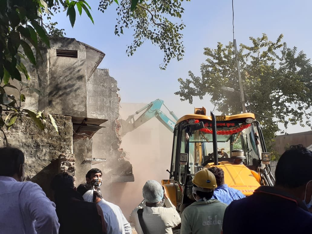 सीहोर : कलेक्टर के निर्देश पर की गई अतिक्रमण हटाने की कार्यवाही