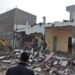 उज्जैन : शराब माफिया के दो अवैध मकानों पर चले हथोड़े