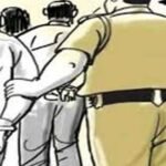 कटनी : बस स्टैंड अंदर चल रहा खुले आम सट्टा,