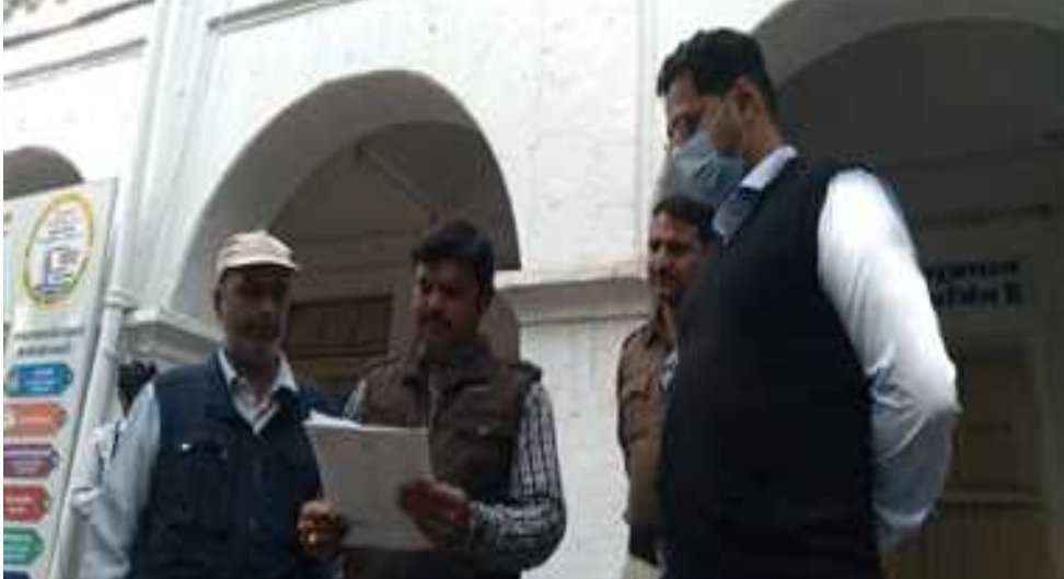 देवास : मप्र पटवारी संघ ने विभिन्न समस्याओं के निराकरण के लिए जिलाधीश को ज्ञापन सौंपा