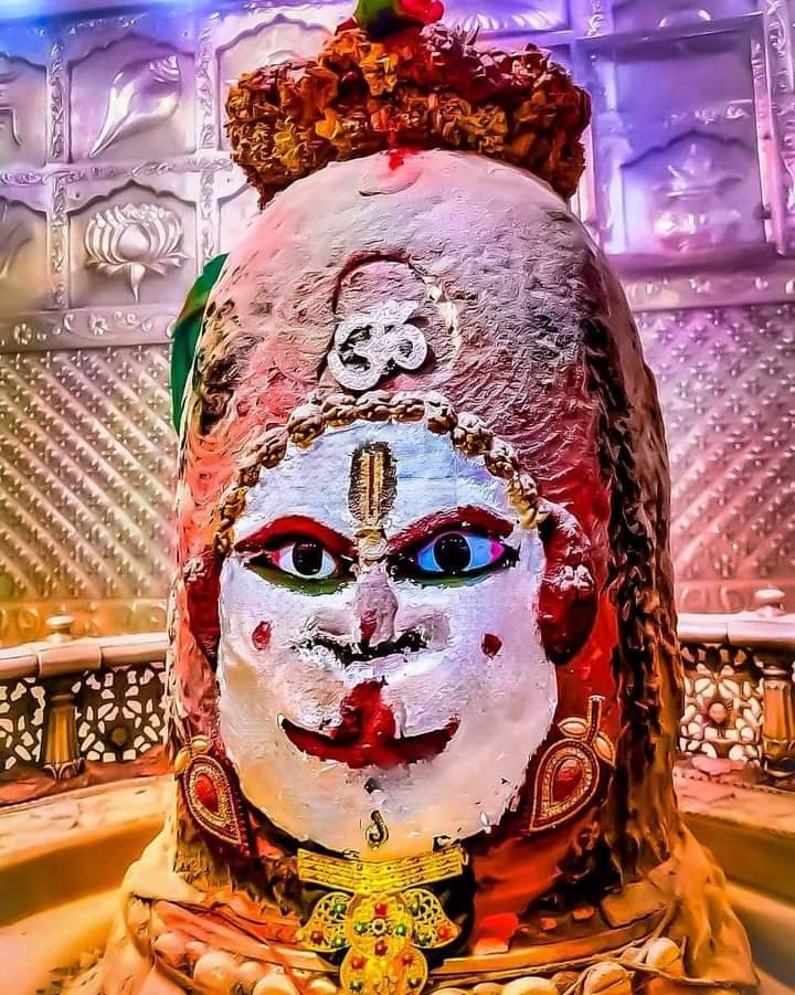 उज्जैन : हनुमान अष्टमी पर बाबा महाकाल का हनुमान स्वरूप श्रृंगार किया