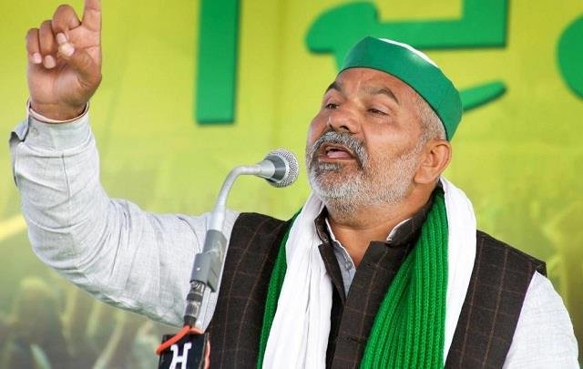 किसान आन्दोलन : 9 साल से फरार है किसान नेता राकेश टिकैत, कस सकता है शिकंजा