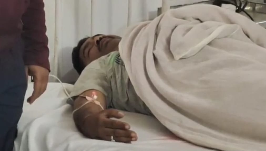 मंदसौर : मंदसौर नगर में बस मालिक ओर कंडक्टर के बीच में मार पिट