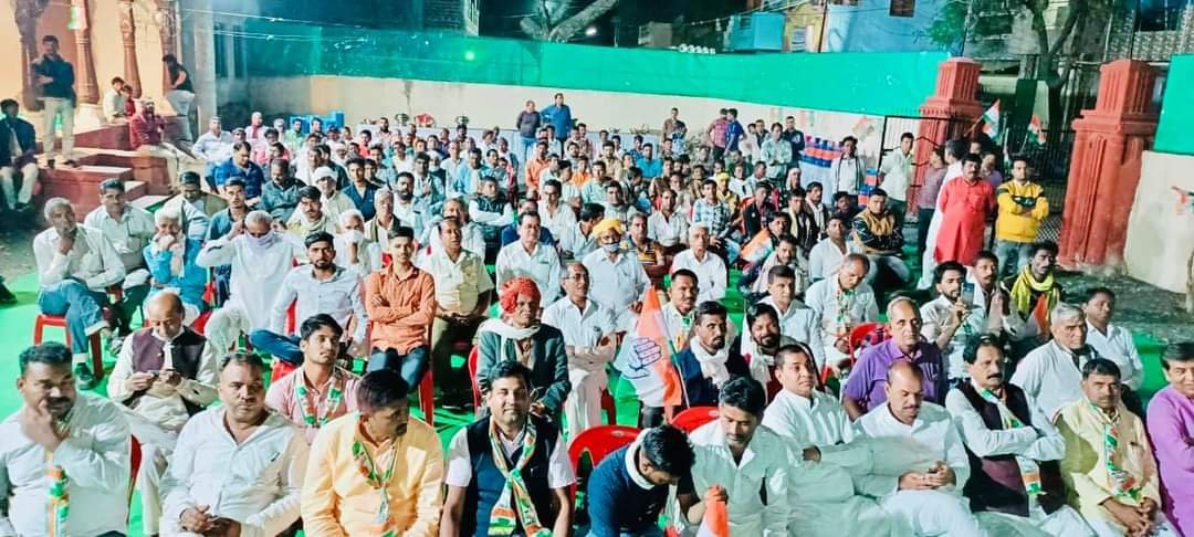 सैलाना : किसानों के समर्थन में कांग्रेस ने निकाली किसान न्याय यात्रा