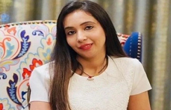 कोलकाता : कोयला घोटाले में CBI ने की अभिषेक बनर्जी की पत्नी रुजिरा से पूछताछ