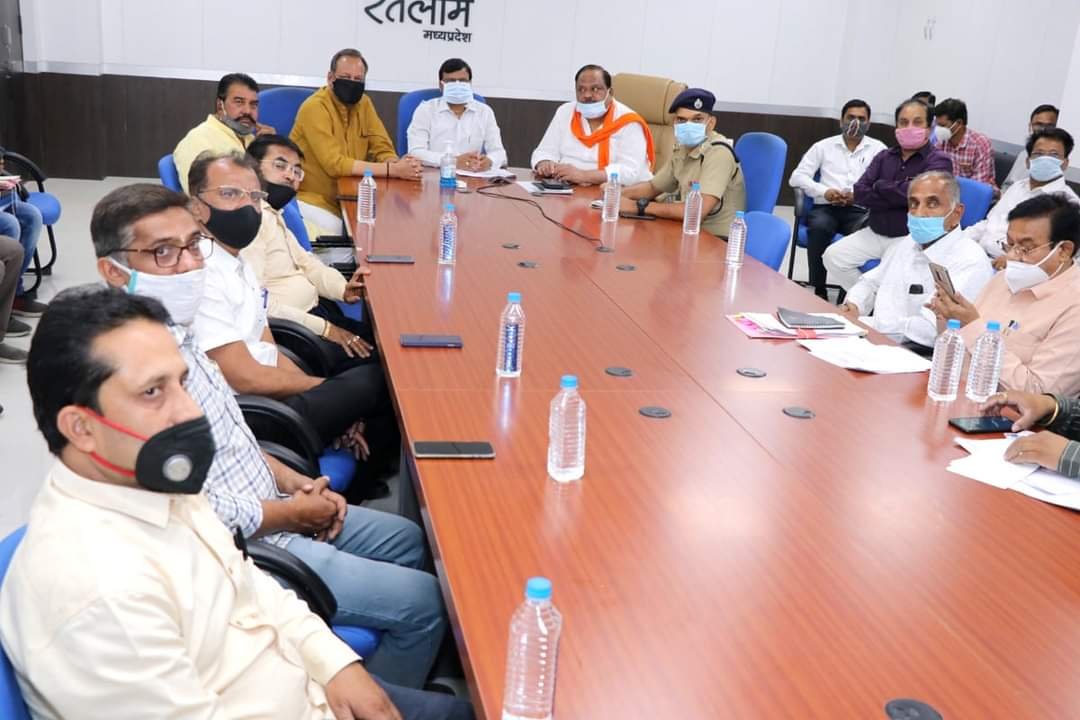 रतलाम : आगामी 2 माह की अवधि के लिए प्रतिबंधात्मक आदेश जारी किए, पढ़े पूरी ख़बर