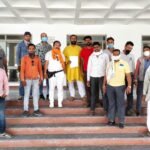 रतलाम : लॉकडाउन अवधी में दूध वितरण की अनुमति हेतु दिया ज्ञापन