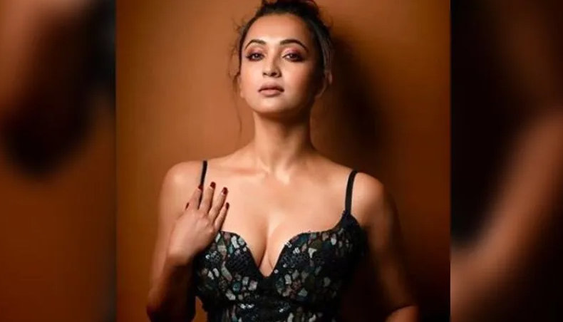 बंगाल विधानसभा चुनाव : TMC के खेमे में सेलिब्रेटीज का जमावड़ा