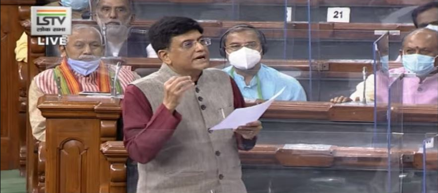 रेलमंत्री ने लोकसभा में कहा कि रेलवे का निजीकरण नहीं होगा