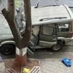 मुकेश अम्बानी के घर के बाहर मिली कार के मालिक की लाश मिली