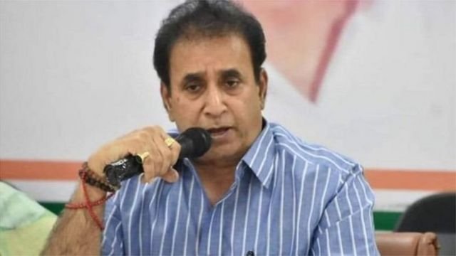 CBI को जाँच सौपने के बाद महाराष्ट्र के गृहमंत्री अनिल देशमुख का इस्तीफा