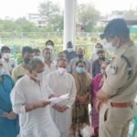 रतलाम : शिवराज के खिलाफ़ FIR करने और कमलनाथ की FIR कटवाने, कांग्रेस के दो ज्ञापन