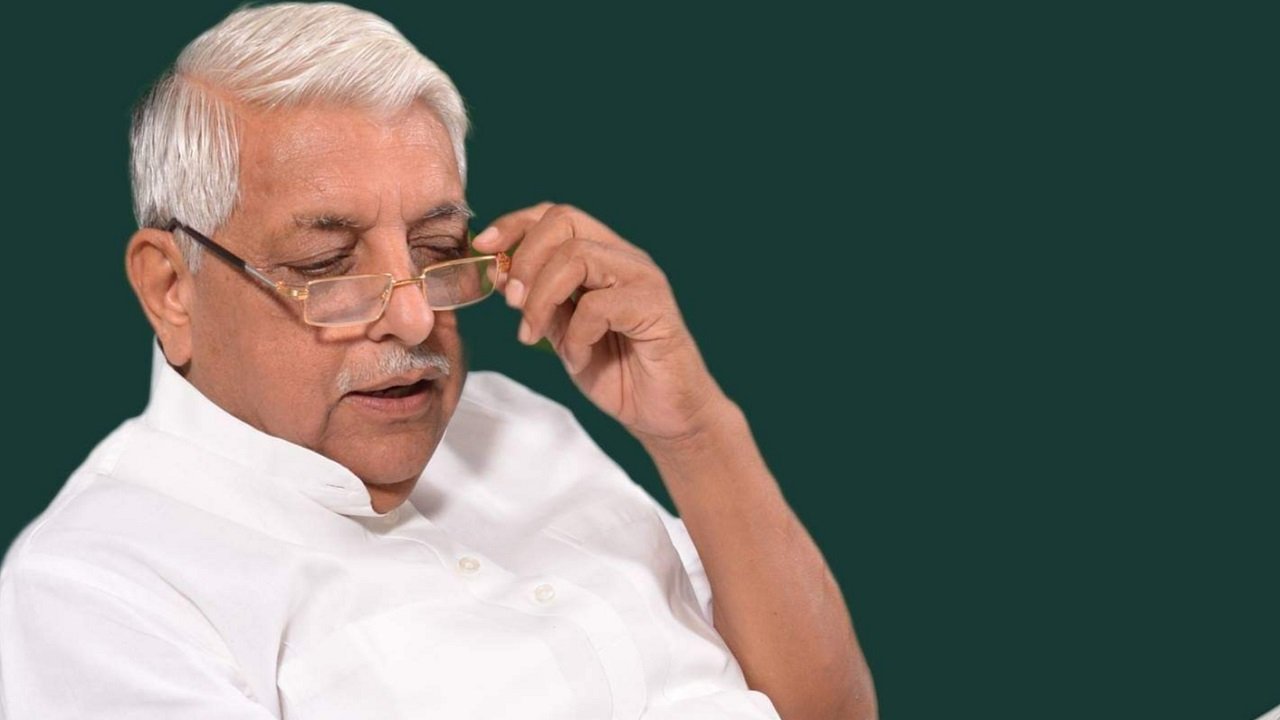 मेनका गाँधी पर भड़के अजय विश्नोई, कहाँ शर्मिंदा हूँ की हमारी पार्टी से सांसद है