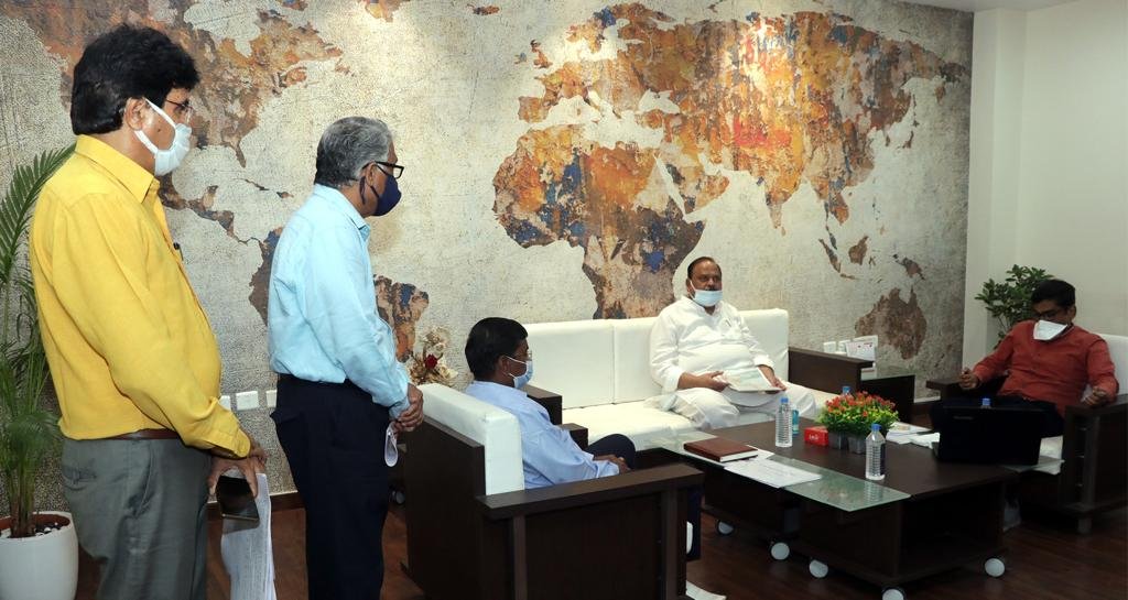 रतलाम : शहर की बिगड़ती जल व्यवस्था पर विधायक चेतन्य काश्यप की बैठक