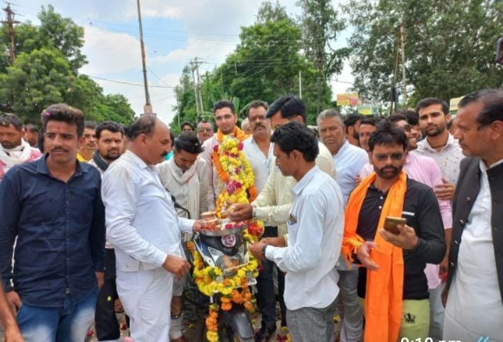 रतलाम : तेजवीर सेना की वाहन ध्वज यात्रा का रतलाम जाट समाज ने किया स्वागत