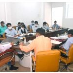 रतलाम : निगम के कार्यो से नाखुश कलेक्टर ने दिए कई निर्देश, अधिकारियों को सख्त हिदायत