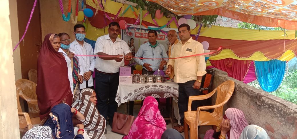 अलीगढ : सीएचसी छर्रा के ग्राम सिहवाली में आज सास बहू सम्मेलन का आयोजन