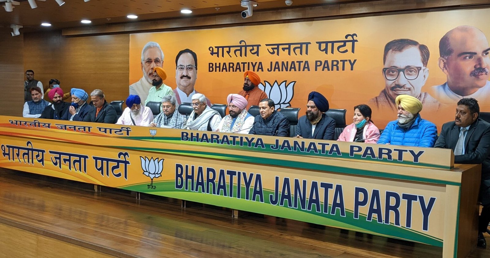 पंजाब : विधानसभा चुनाव से पहले दिनेश मोंगिया, फतह बाजवा भाजपा में शामिल