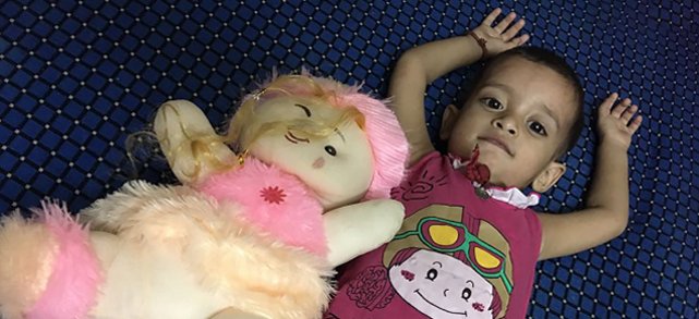 अभाव : भारत में अनाथ बच्चों को गोद लेने में पिछड़े लोग, लम्बी प्रक्रिया, वंशवाद और अब कोरोना बना कारण, पढ़िए विस्तृत लेख -