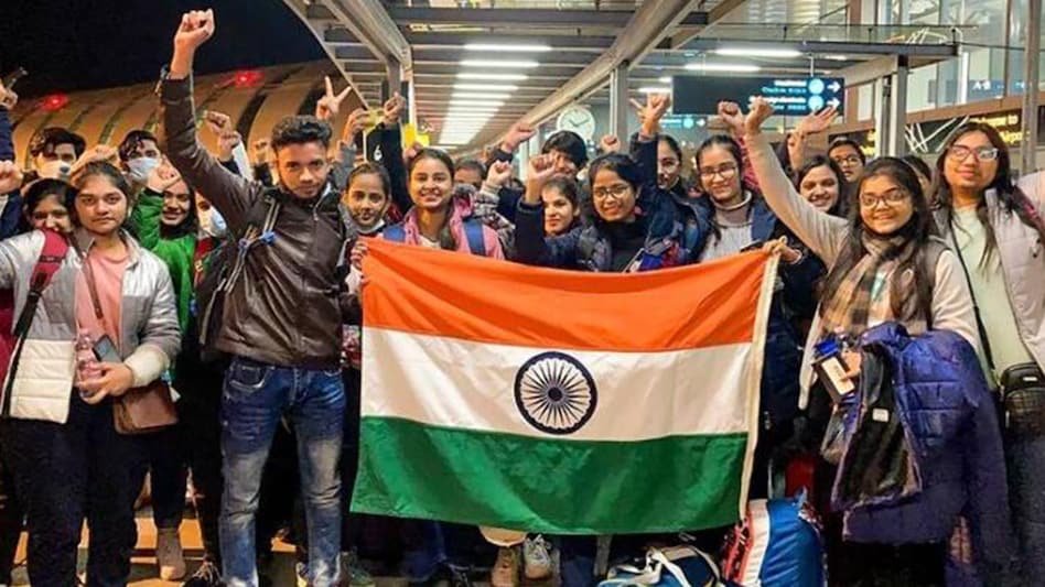 यूक्रेन - रूस युद्ध : संघर्ष वाले क्षेत्र से भारतीयों को सुरक्षित रास्ता देने के लिये काम कर रहे हैं : रूस