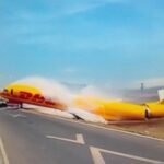 कोस्टारिका : ओर देखते ही देखते हवाई जहाज के दो टुकडो हो गए