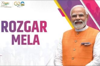 मोदी की एक लाख युवाओं को राजनीति के पीछे की मंशा